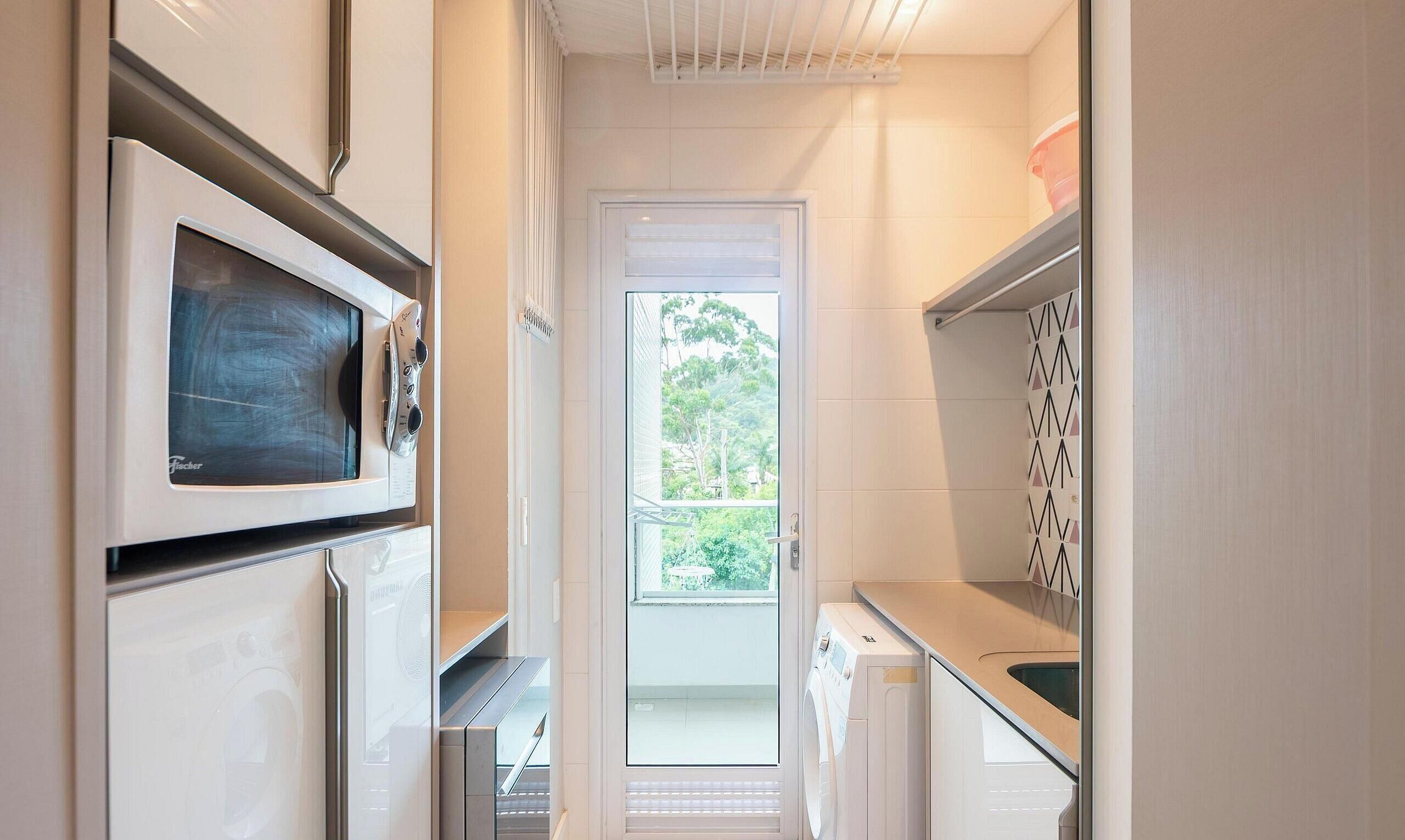 Basic Apartment | Interior