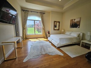 12 Schlafzimmer, Bügeleisen/Bügelbrett, WLAN, Bettwäsche