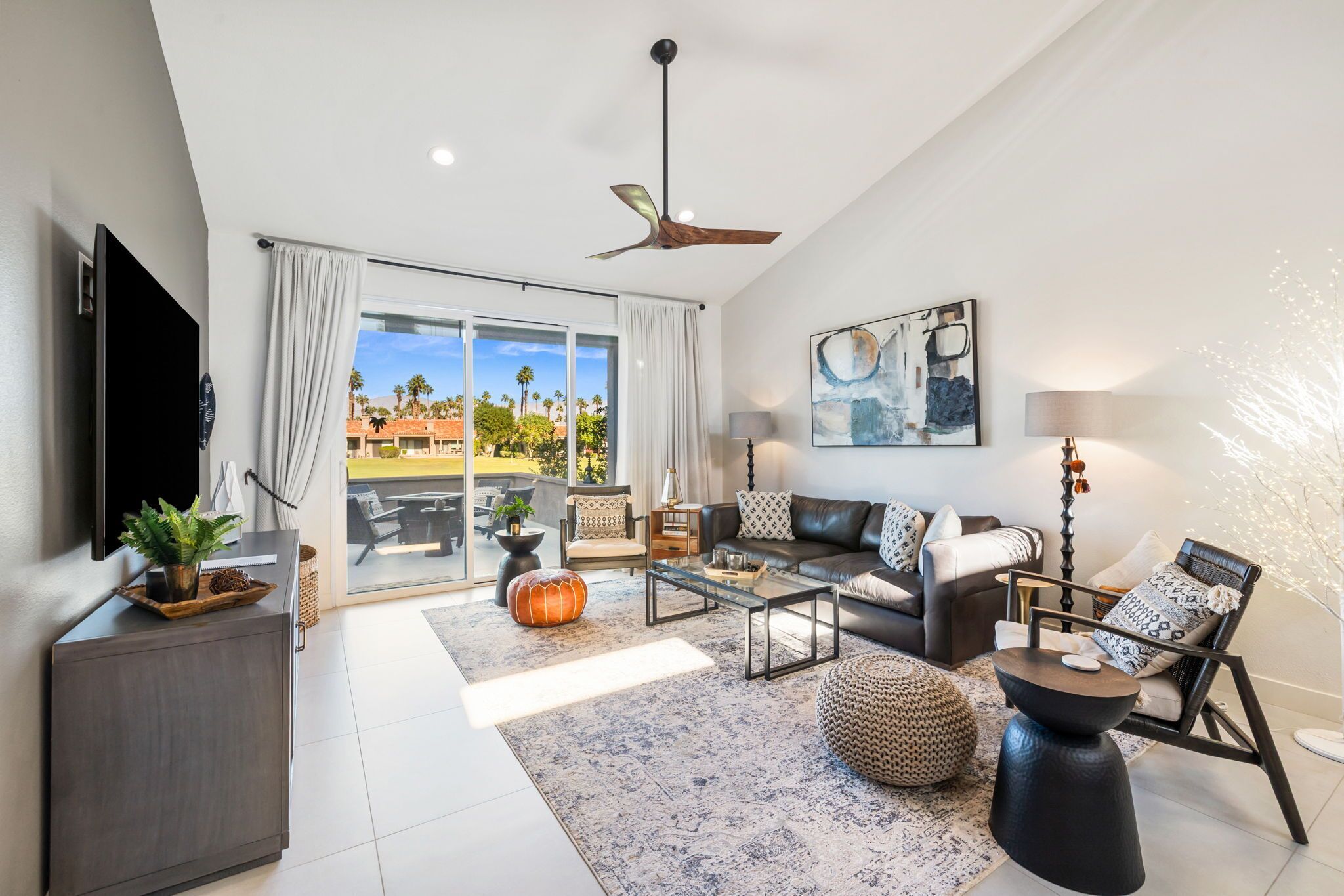 Smart-TV, Stereoanlage