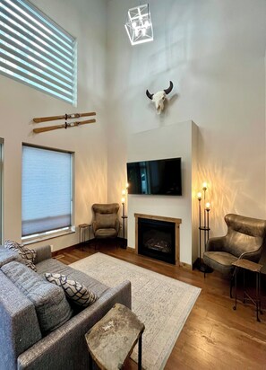 تلفزيون، مدفأة