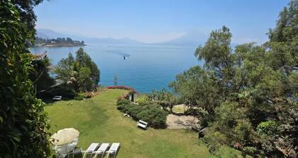 Pana Lakefront Villa w/Private Beach!