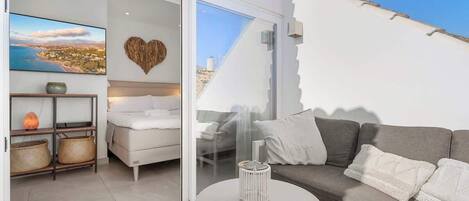 1 soverom, strykejern/-brett, wi-fi (inkludert) og sengetøy