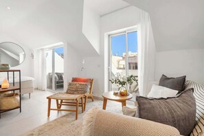 Smart TV, offices - Romantic Getaway by Costarentals - Ref 55 (Fuengirola)