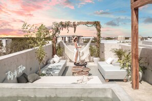 Terrace/patio - Moon Sand Tulum Boho Chic Penthouse Pool & Rooftop (Tulum)