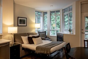 1 chambre, bureau, fer et planche à repasser, Wi-Fi