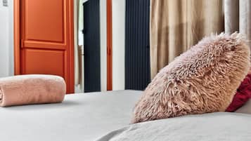 Comfort House, Garden View | Iron/ironing board, free WiFi