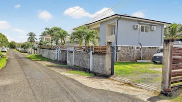 ทางเข้าที่พัก