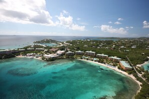 Beach - Newly renovated luxurious 2 bedroom 2 1/2 bath beachfront condo. (St Thomas)