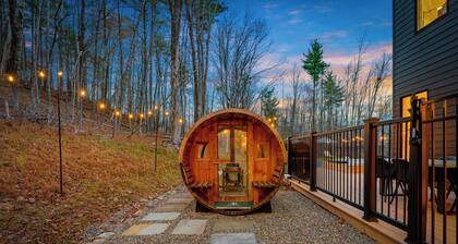 Woodstock Ridge / Hot Tub, Pool & Fire Pit