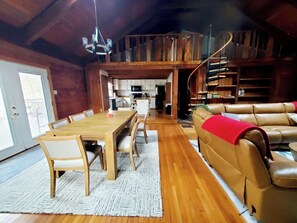 Interior - Cozy, rustic 3-bedroom cabin in fabulous Lake Raystown with AC (Huntingdon)