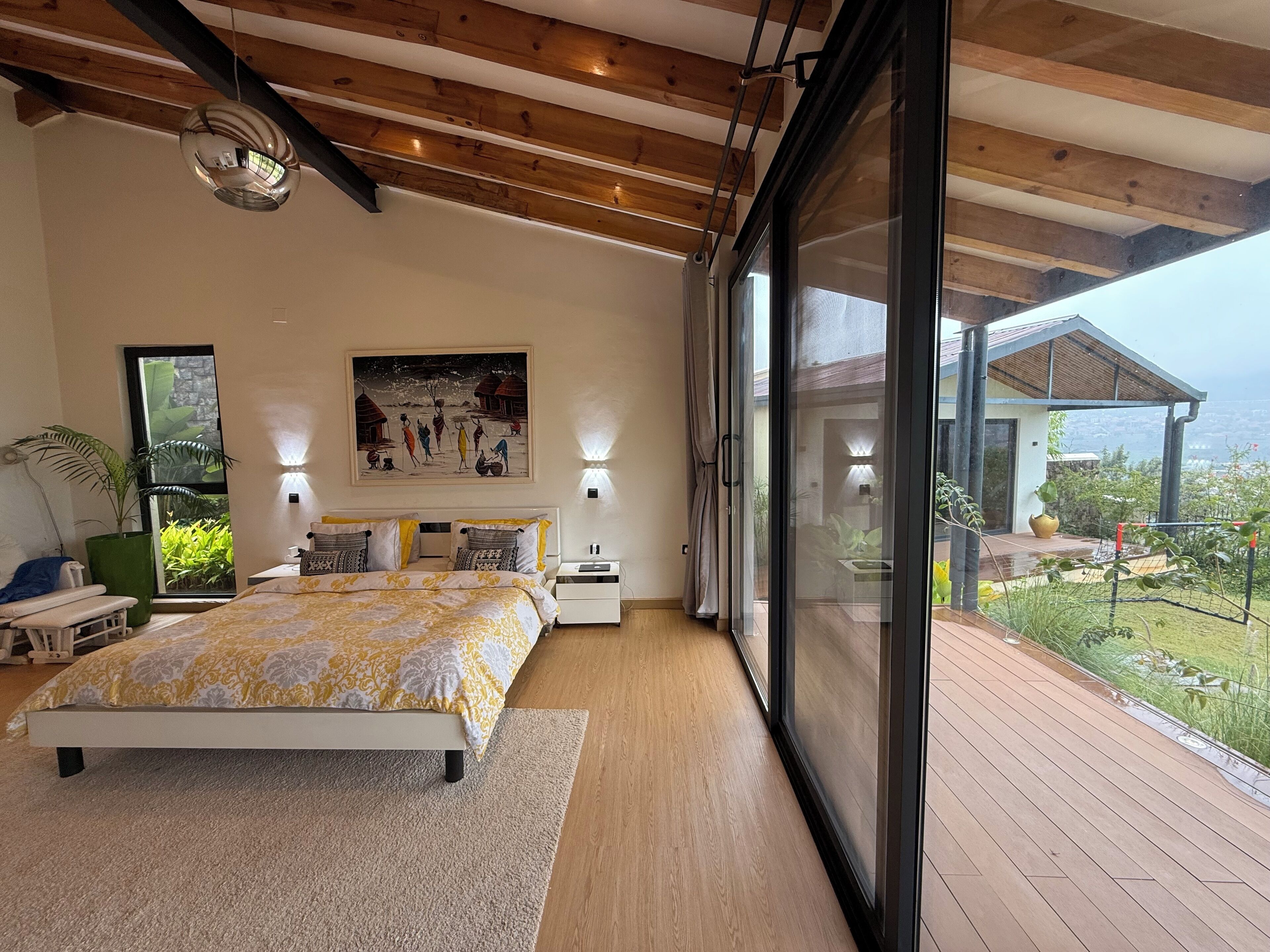 Strykejern/-brett, wi-fi og sengetøy