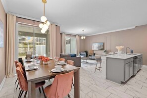 Interior - Adorable 4BR Home, Cute Mickey Tangled Rooms (Davenport)