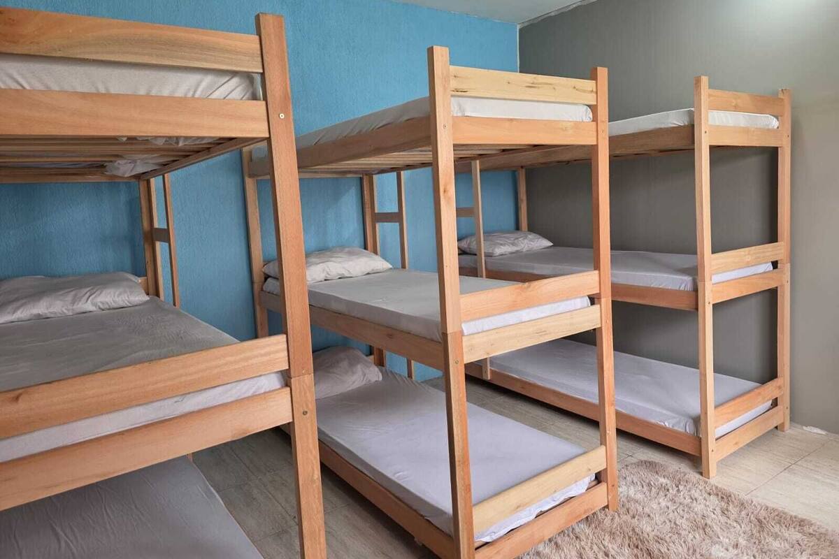 Shared Dormitory | Free WiFi