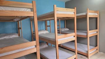 Shared Dormitory | Free WiFi