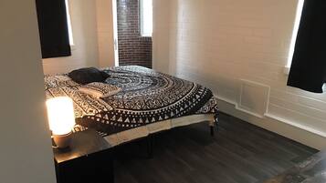 Espace de travail pour ordinateur portable, Wi-Fi gratuit