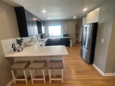 Comfort & Space: 5BR Family Getaway w/ Pool, Fire Table, and game room!