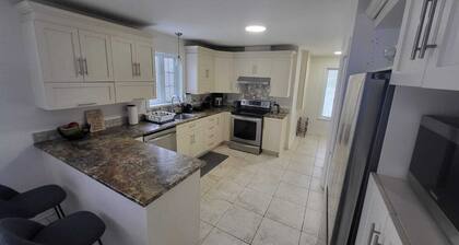 Spacious house with 4 bedrooms in Quebec City - 2nd Floor