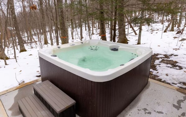 Bañera de hidromasaje exterior