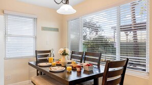 Casa (3 Bedrooms) | Parte interna