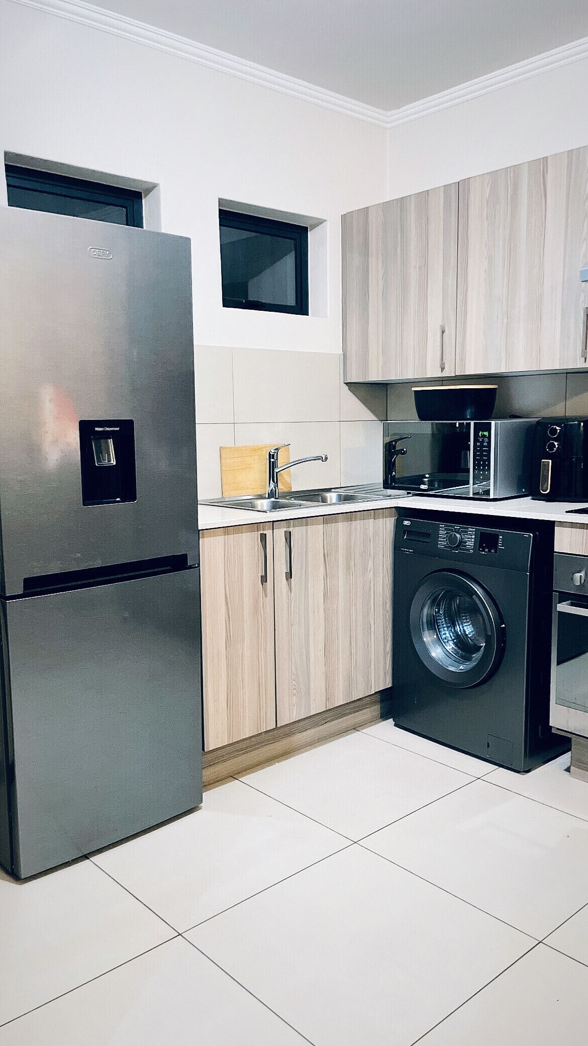 Micro-ondes, four, plaque de cuisson