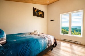4 bedrooms, WiFi, bed sheets - Spa & Scenic Views at the Summit | The SkyLodge (Saint-Côme)