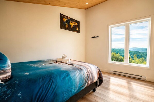 4 bedrooms, WiFi, bed sheets - Spa & Scenic Views at the Summit | The SkyLodge (Saint-Côme)