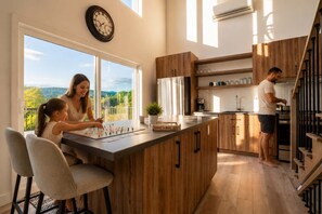 Fridge, microwave, oven, stovetop - Spa & Scenic Views at the Summit | The SkyLodge (Saint-Côme)