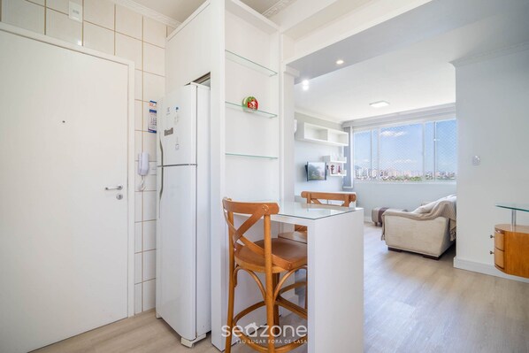 Basic Apartment | Interior