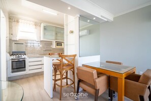 Basic Apartment | Private kitchen