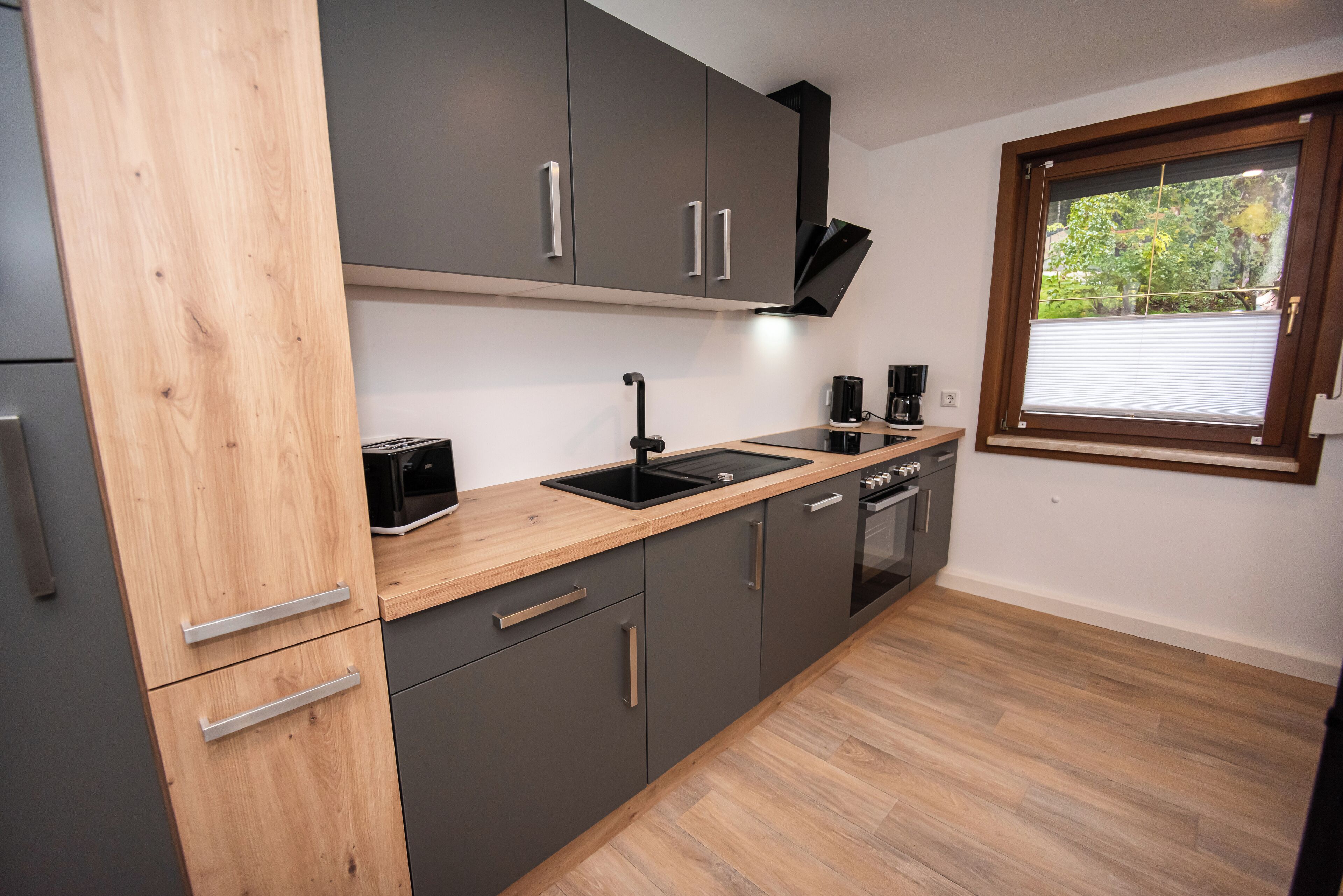 Réfrigérateur, four, plaque de cuisson, lave-vaisselle