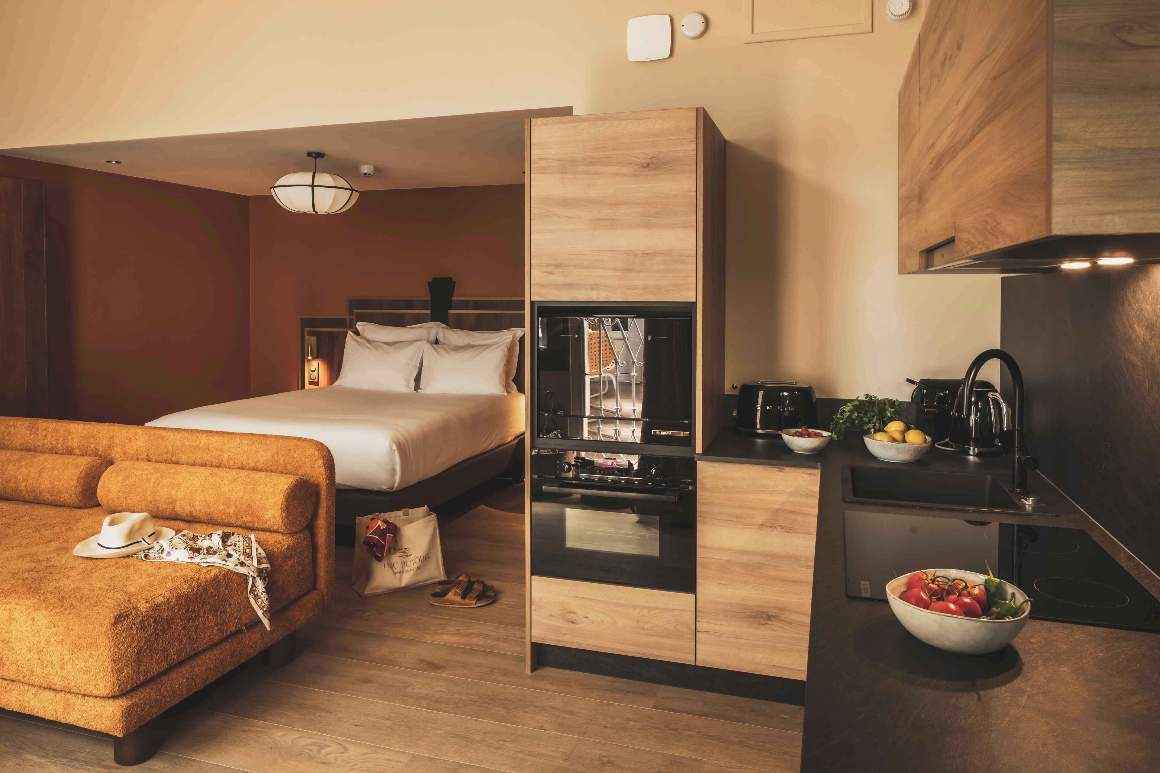 Caja de seguridad en la habitación, wifi y ropa de cama 