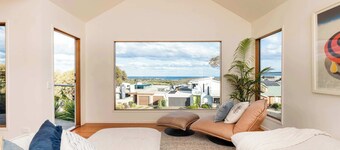 Sweeping Ocean Views Pet Friendly