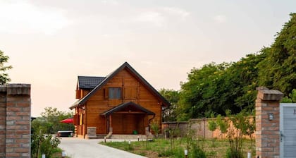 Wooden House Vučedol - Four bedroom villa