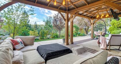 Work & Relax! Updated Walnut Creek Home w/ Office