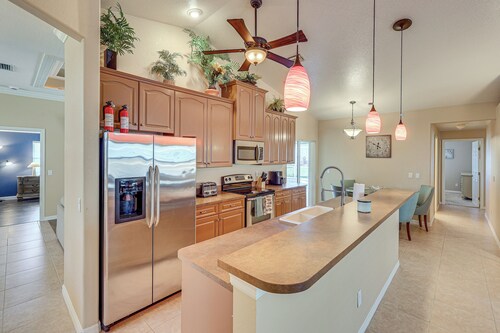 Family Fun! Spacious Home in Cape Coral