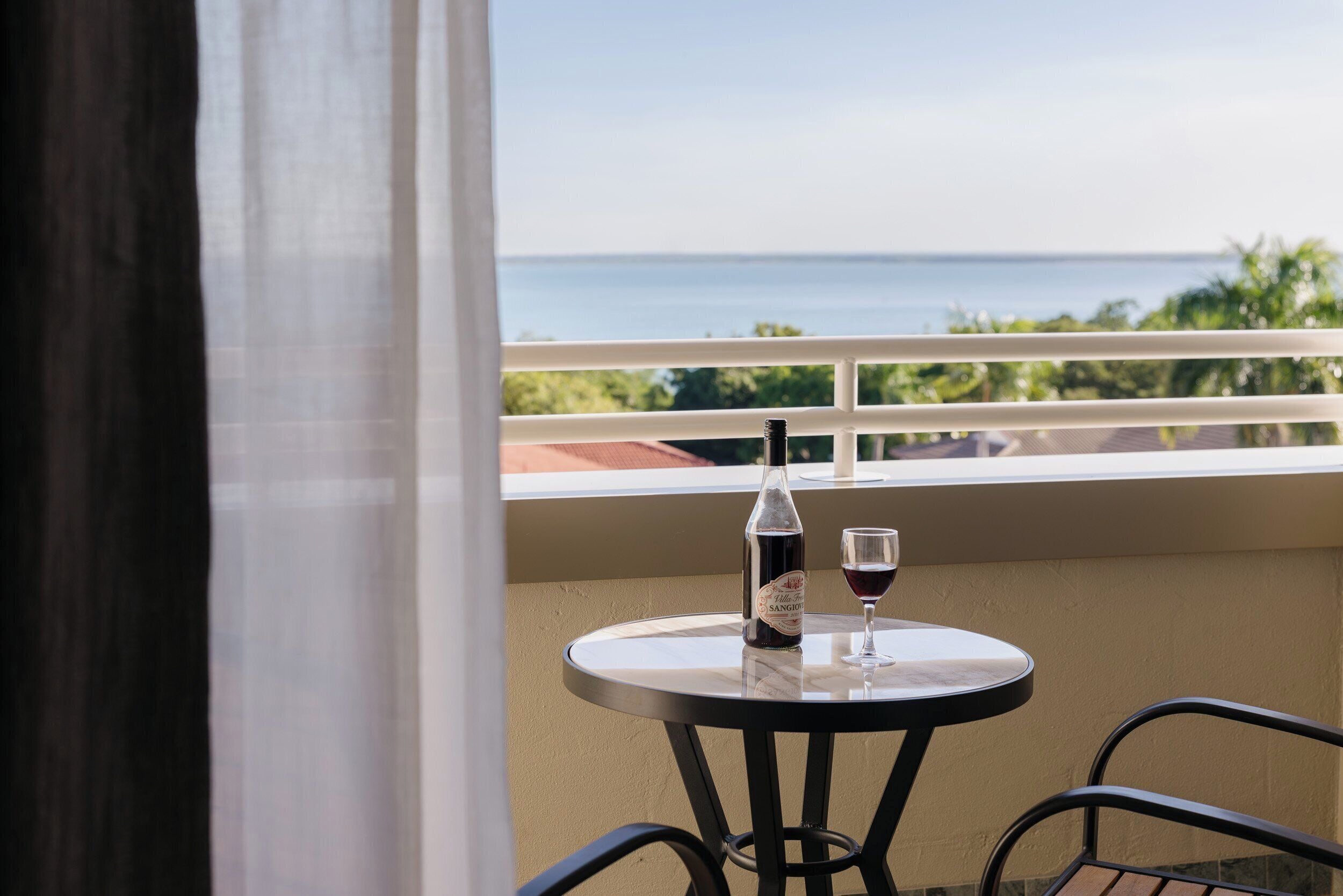Suite, 1 King Bed, Balcony, Ocean View | Premium bedding, pillowtop beds, minibar, in-room safe