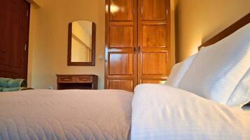 Strykejern/-brett, wi-fi og sengetøy