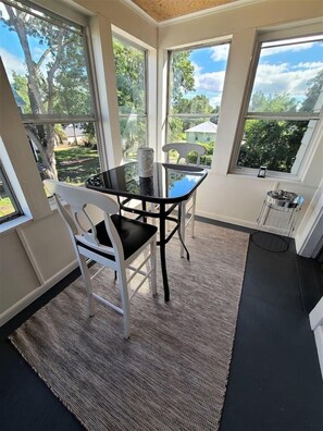 Dining - Sun-kissed Serenity - 2 Bdrm Apt with Sunroom (Waterville)