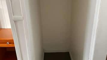 Comfort Single Room | Interior