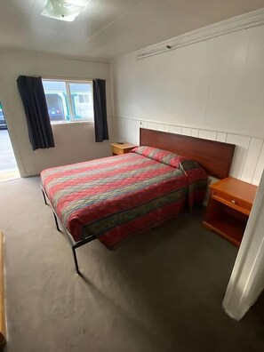 Comfort Single Room | Desk, free WiFi