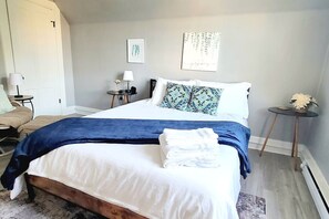 1 bedroom, iron/ironing board, travel cot, WiFi