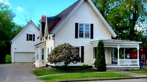 Exterior - Farmhouse Oasis |Washer/Dryer| Fireplace (Waterville)