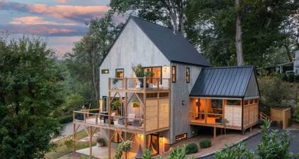 Modern Mountain Retreat - Hot Tub, Cold Plunge, Mins to Waynesville