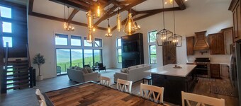 Mountain-View with Hot Tub Eden Escape Cabin Near Powder Mountain & Snowbasin