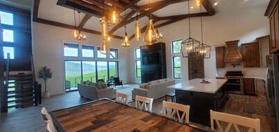 Mountain-View with Hot Tub Eden Escape Cabin Near Powder Mountain & Snowbasin