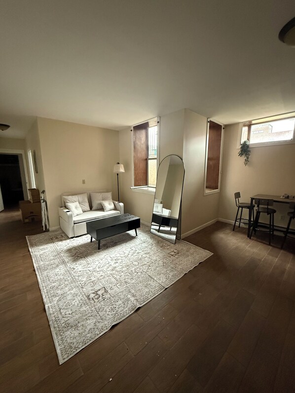 Living area - Pet friendly apartment 1bd in arena district with event parking (Detroit)