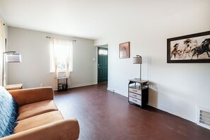 House (3 Bedrooms) | Floor plan - Pittsburgh 3BR House TV AC Parking (Pittsburgh)
