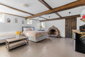 Bügeleisen/Bügelbrett, WLAN, Bettwäsche