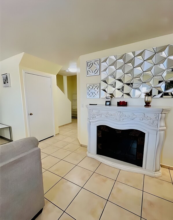 Interior - Amazing 3-bedroom house with AC in North Las Vegas (North Las Vegas)