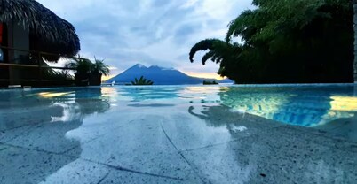 5-bd La Casa Colibrí -Full Breakfast Included-